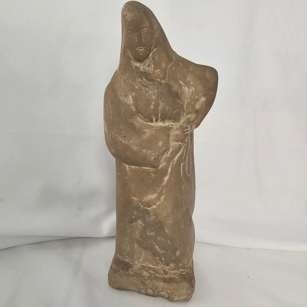 Vintage Carved Stone Inuit Style Mother & Child Sculpture 9.5in Unsigned